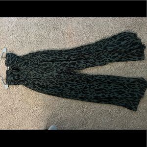 Strapless olive green cheetah print pants romper w/  Tie